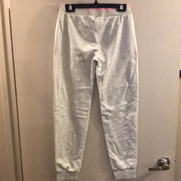 PUMA jogging pants girls (L) 12-14 - Picture 4 of 8